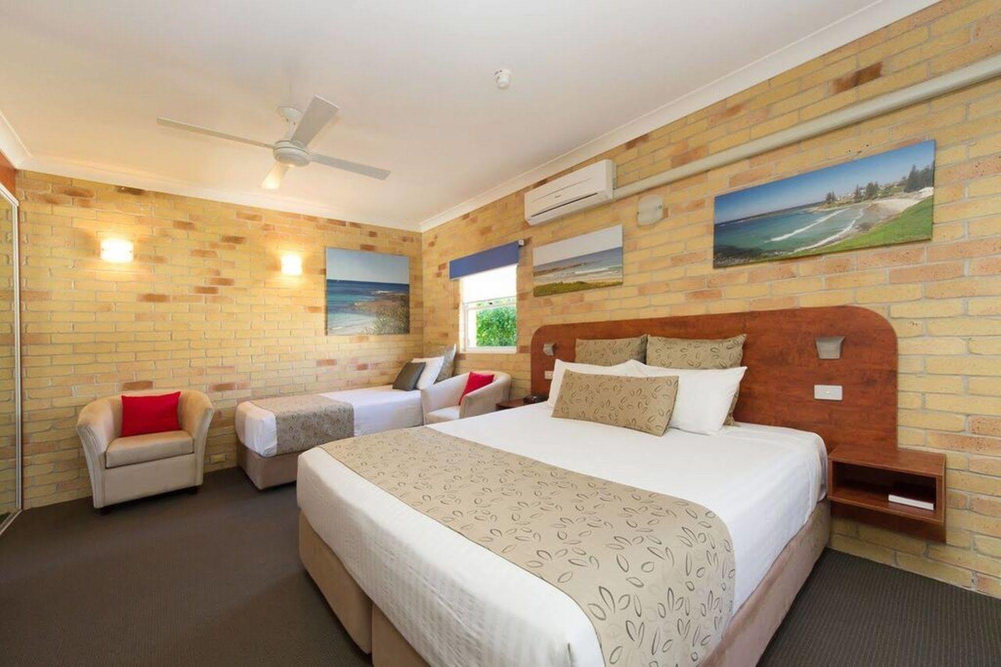 扬巴海滩汽车旅馆 外观 照片